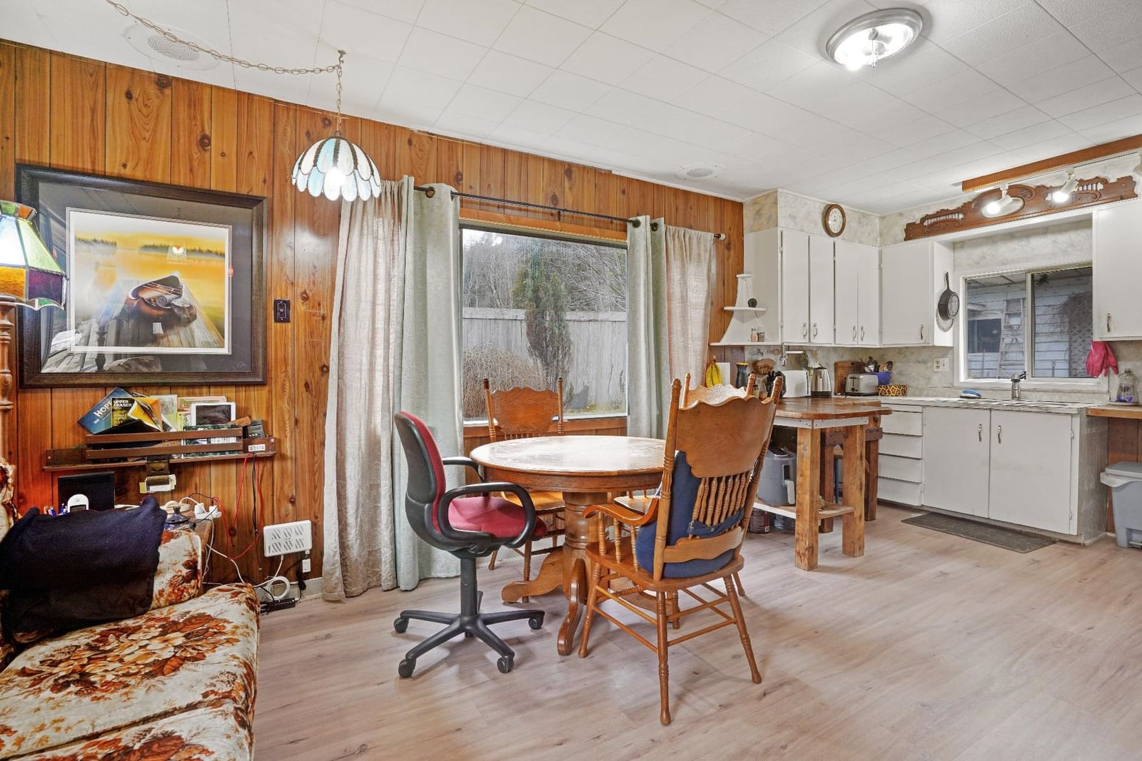 Listing Image 8