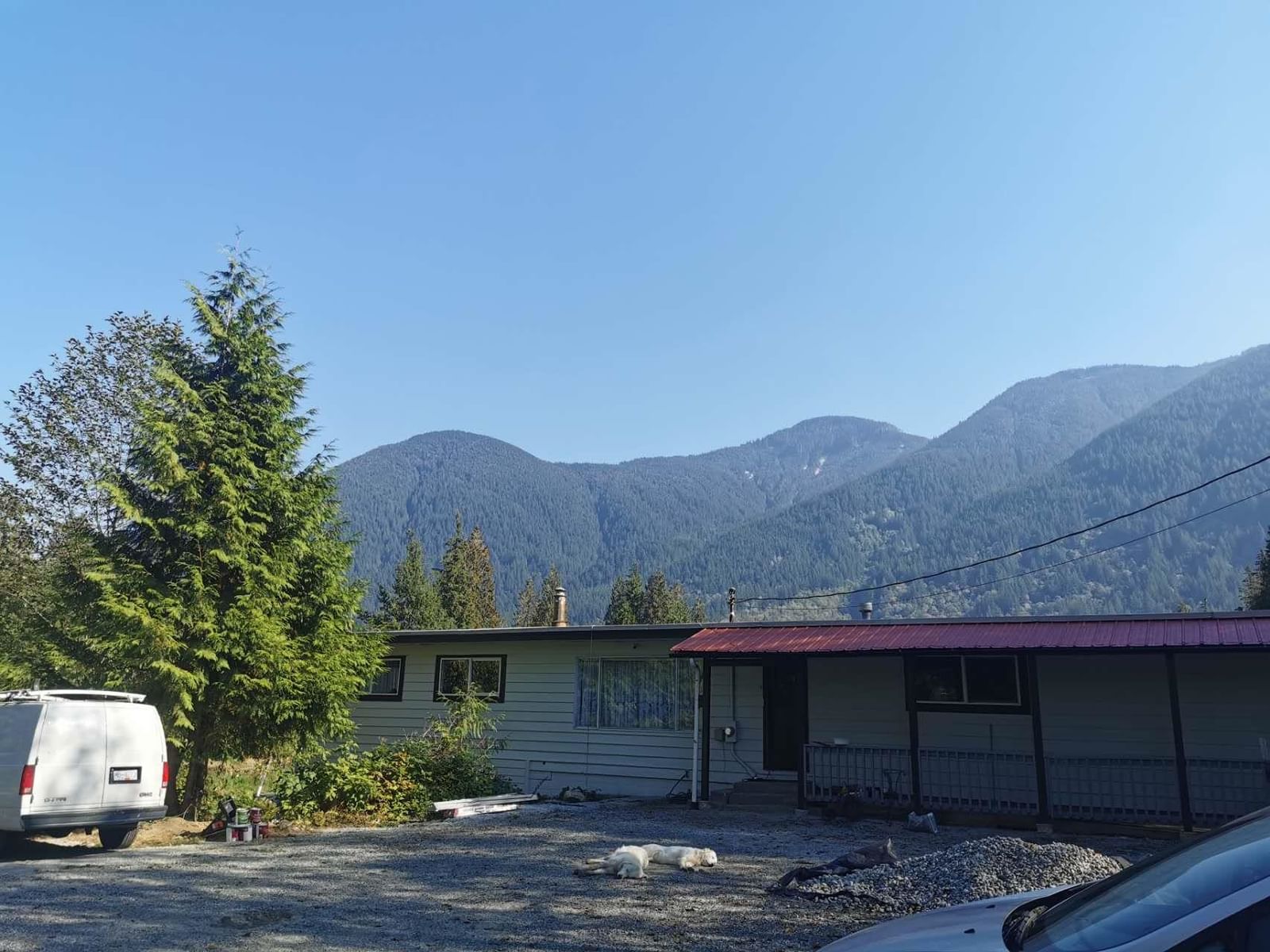 Listing Image 8
