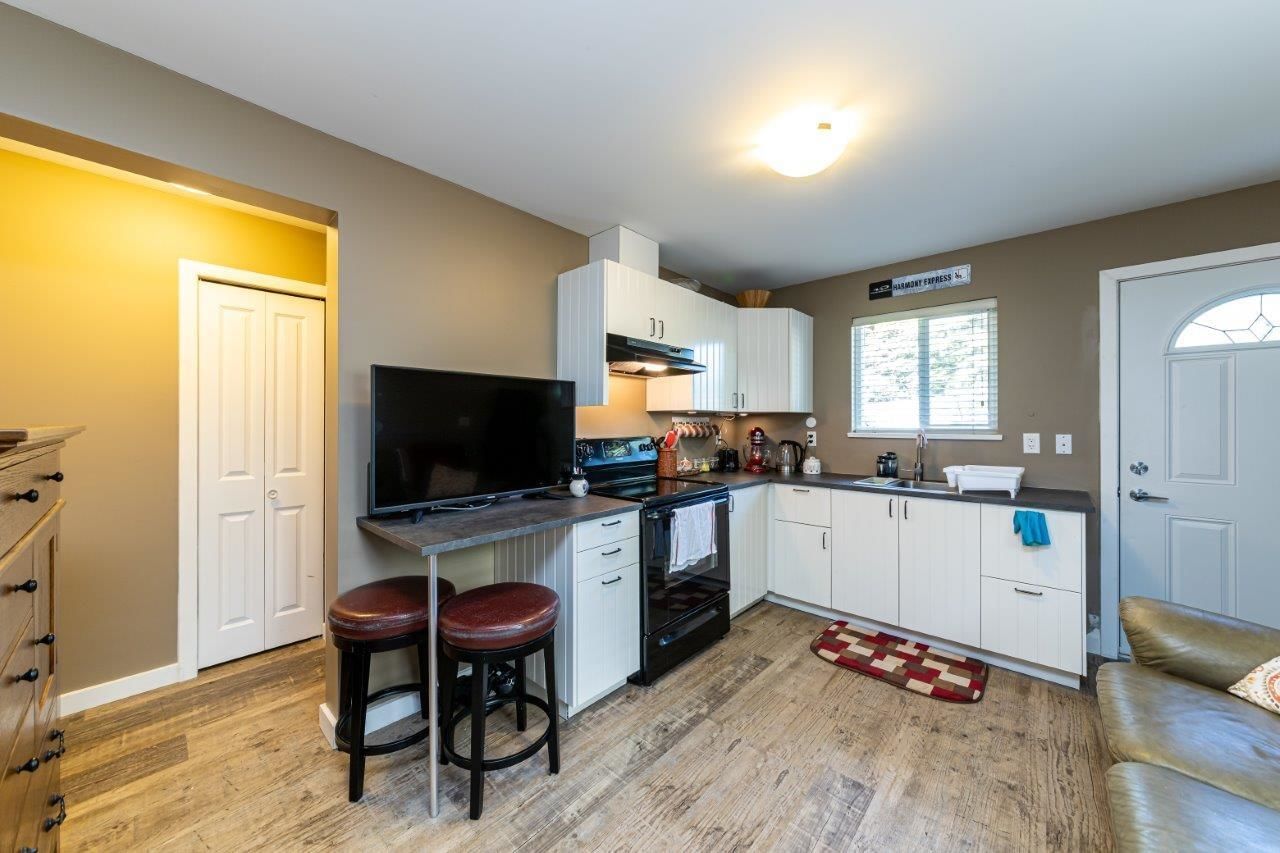 Listing Image 15