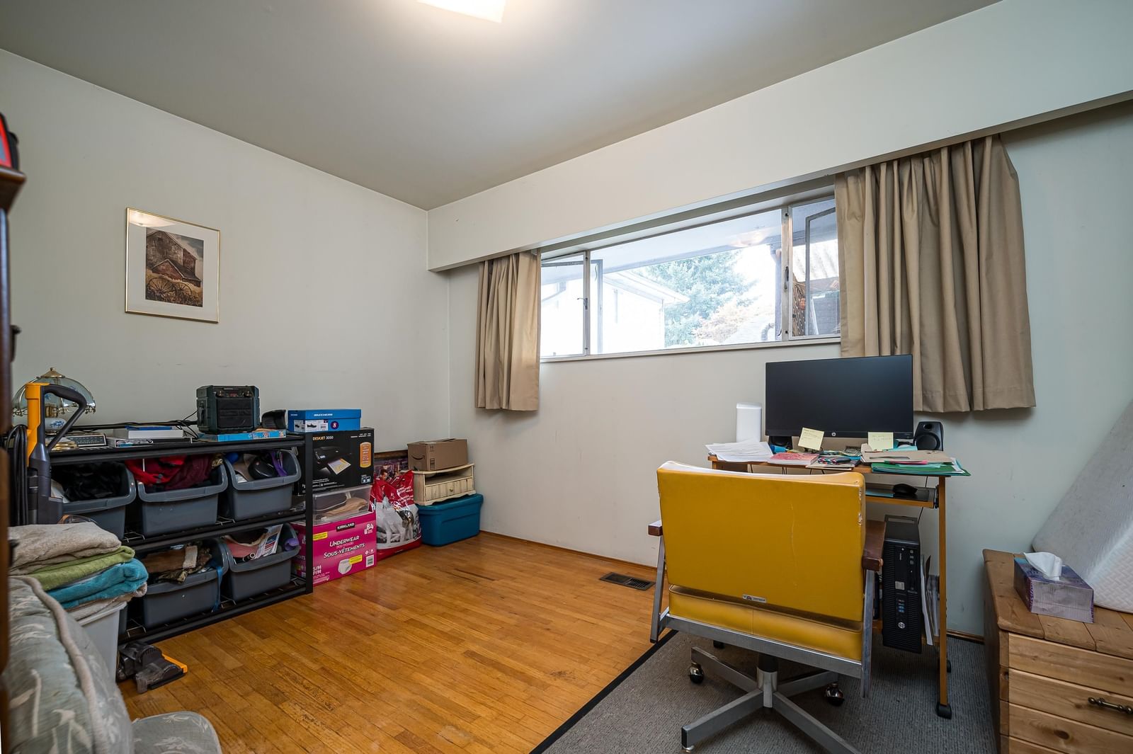 Listing Image 14