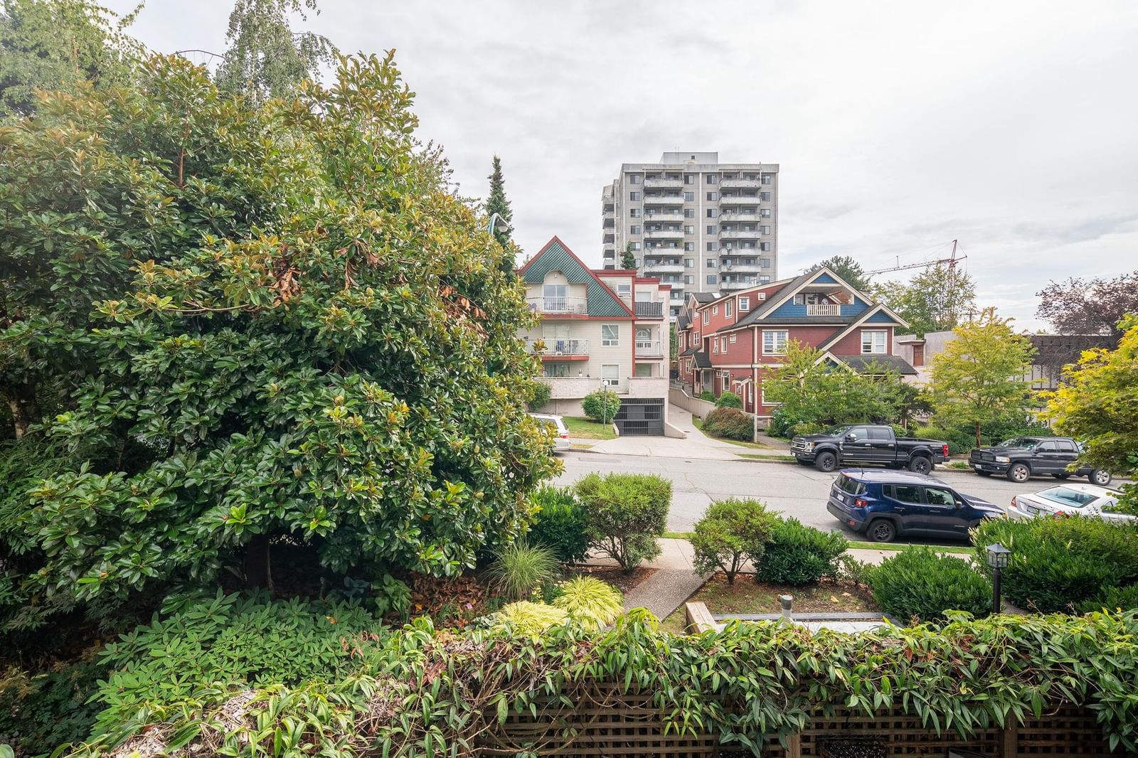 Listing Image 30