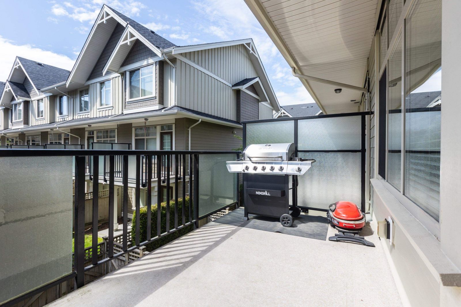Listing Image 25