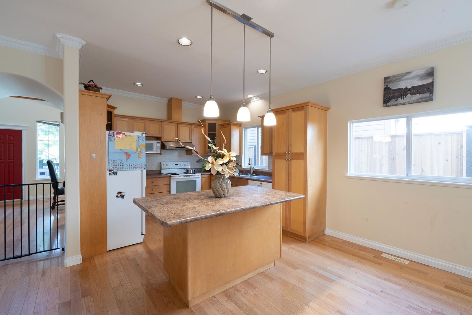 Listing Image 15
