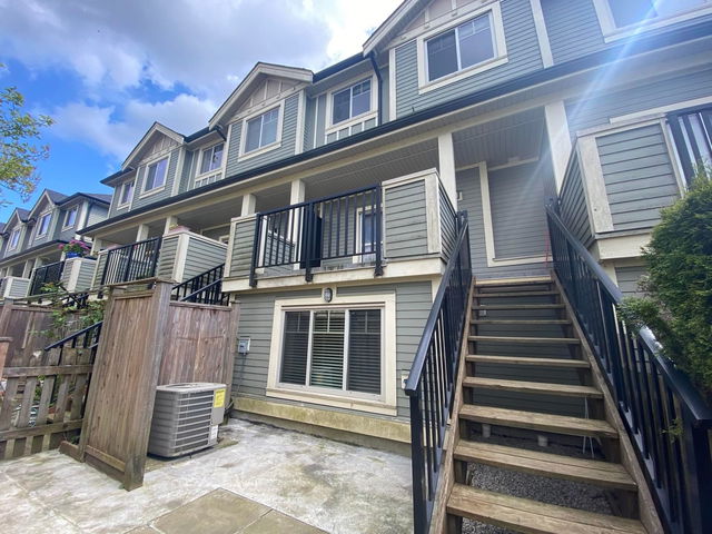 6 - 9833 Cambie Road