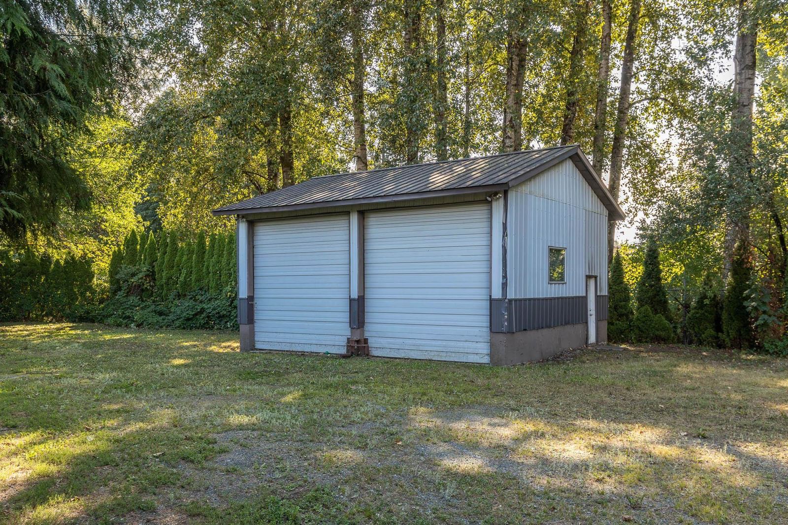 Listing Image 15
