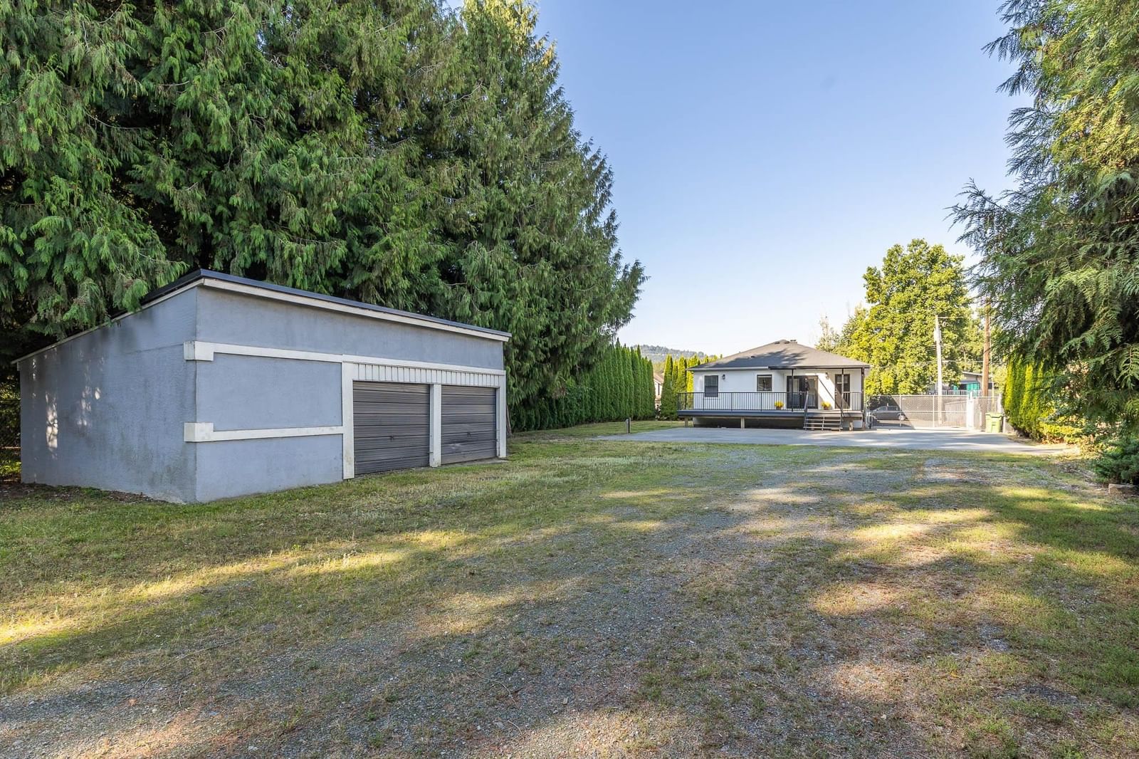 Listing Image 16
