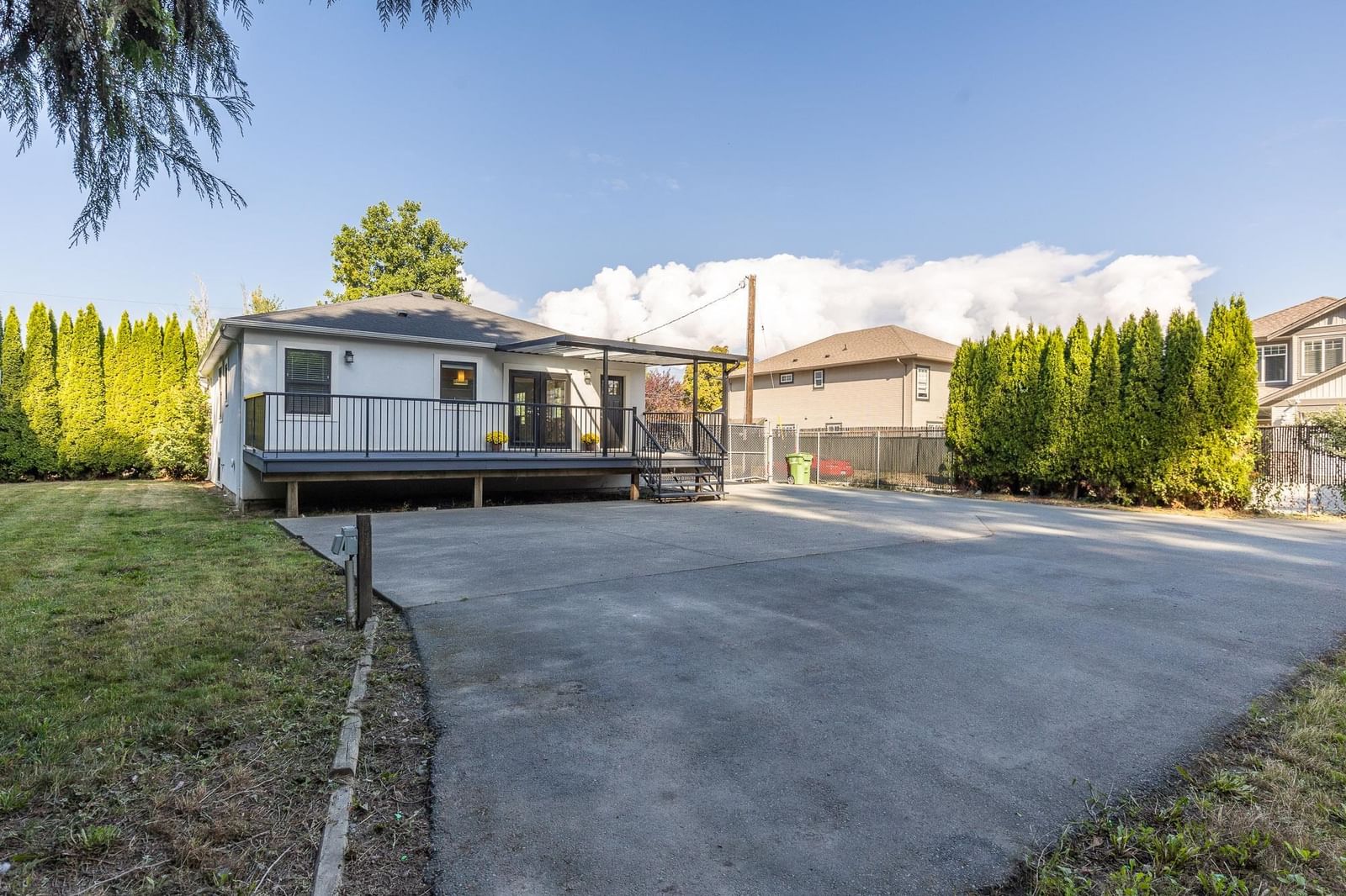 Listing Image 20