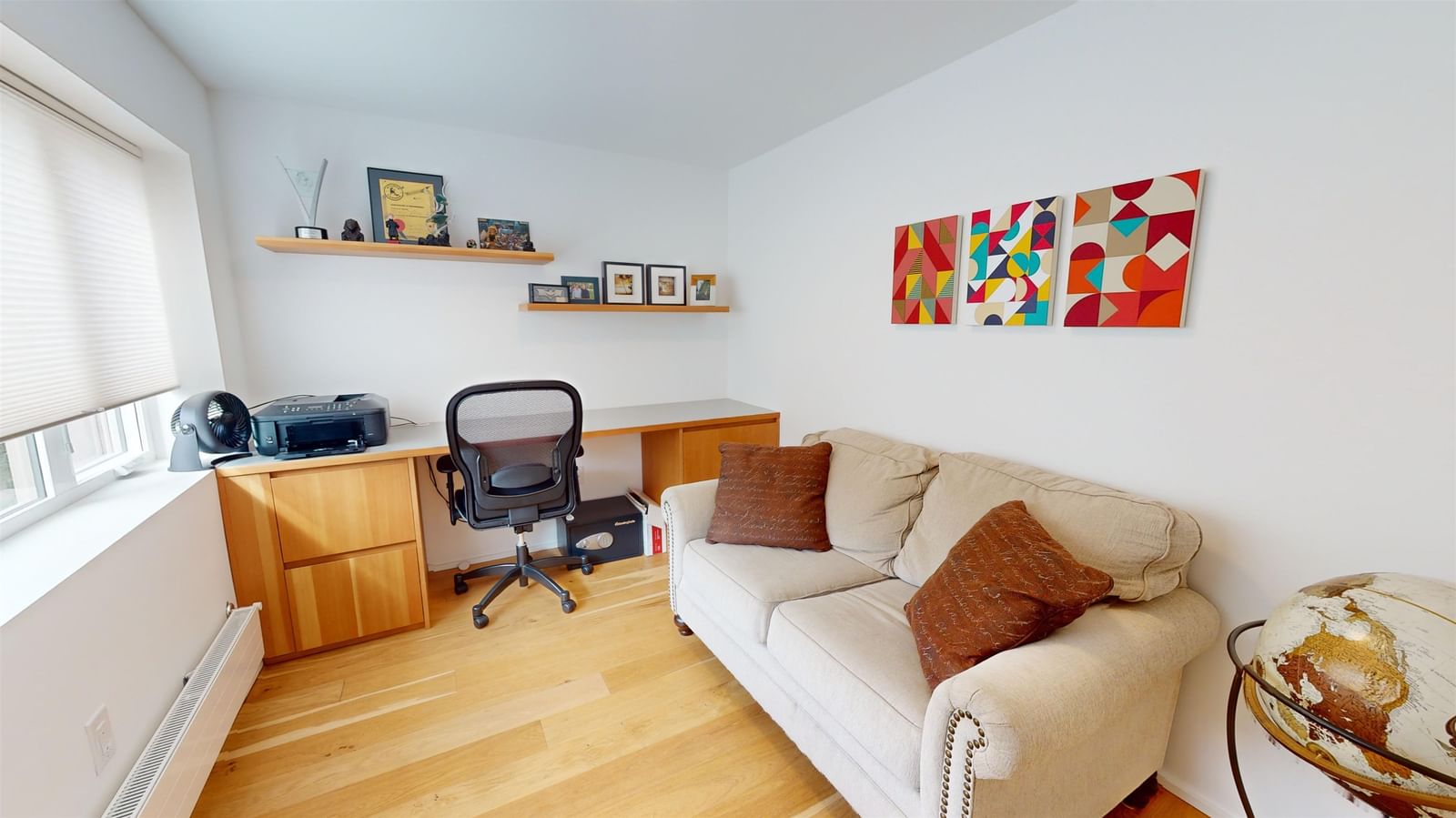 Listing Image 16