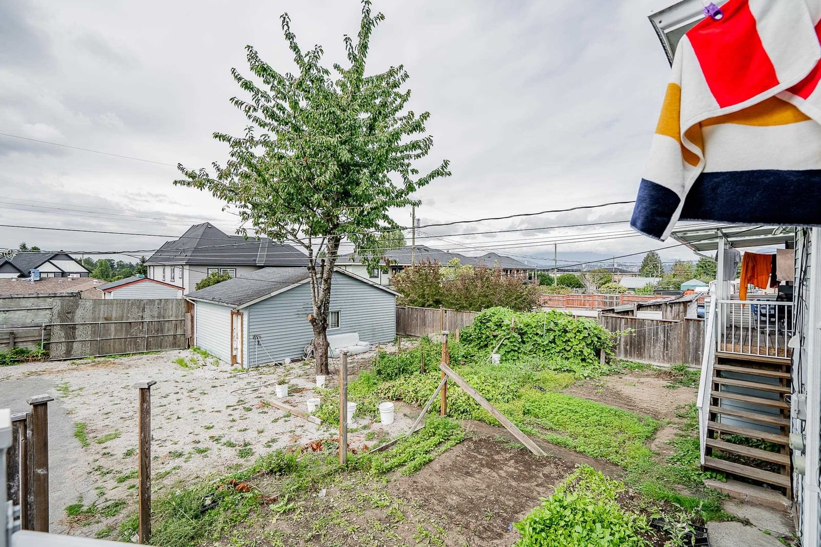 Listing Image 12