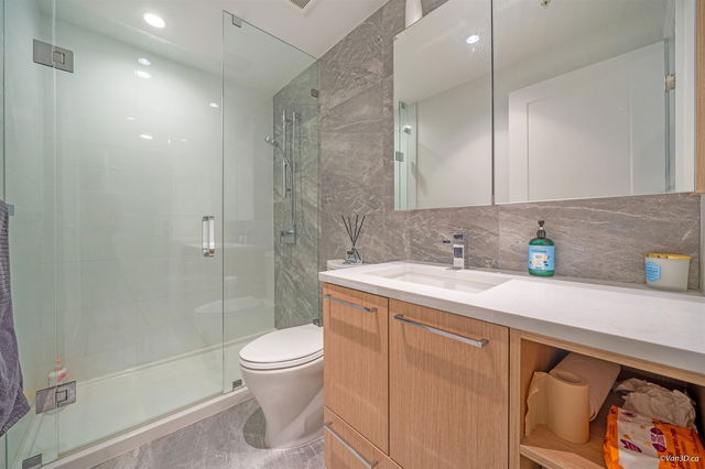 1102 - 8199 Capstan Way