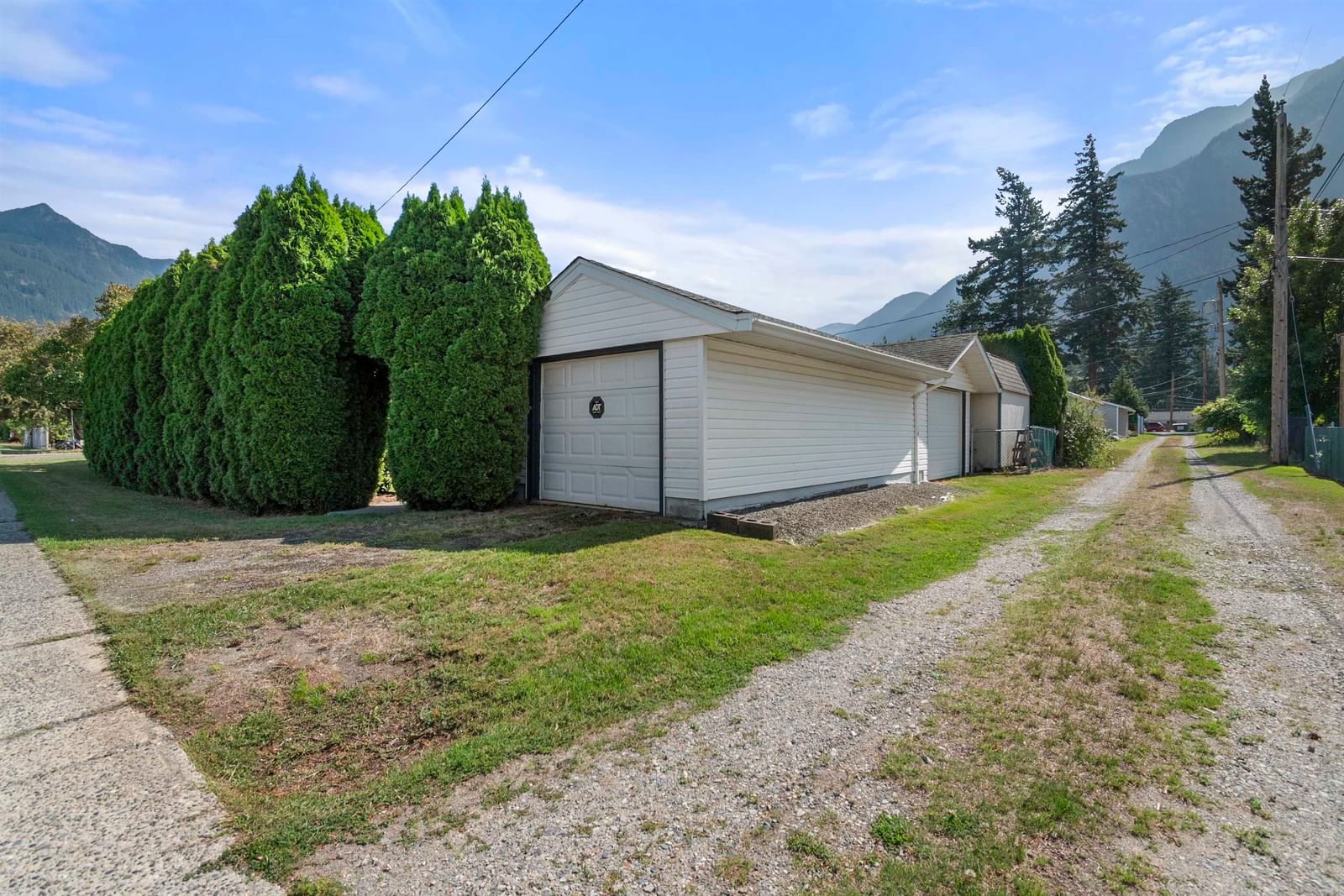 Listing Image 38