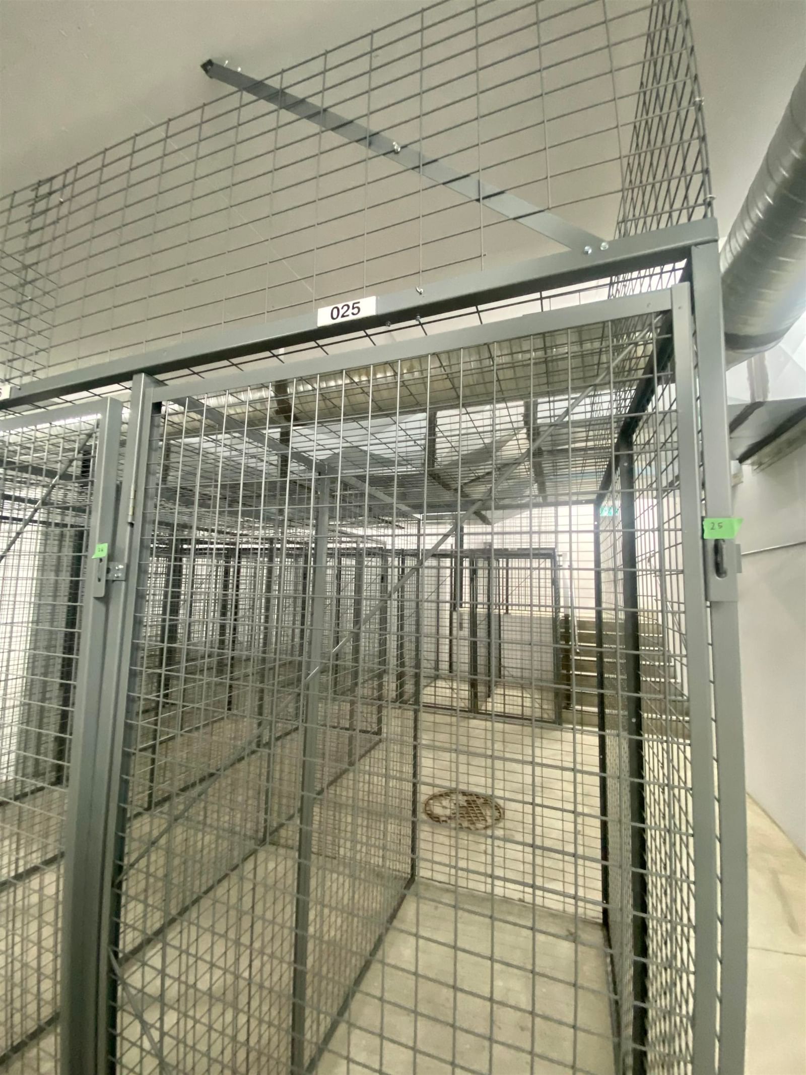 Listing Image 12