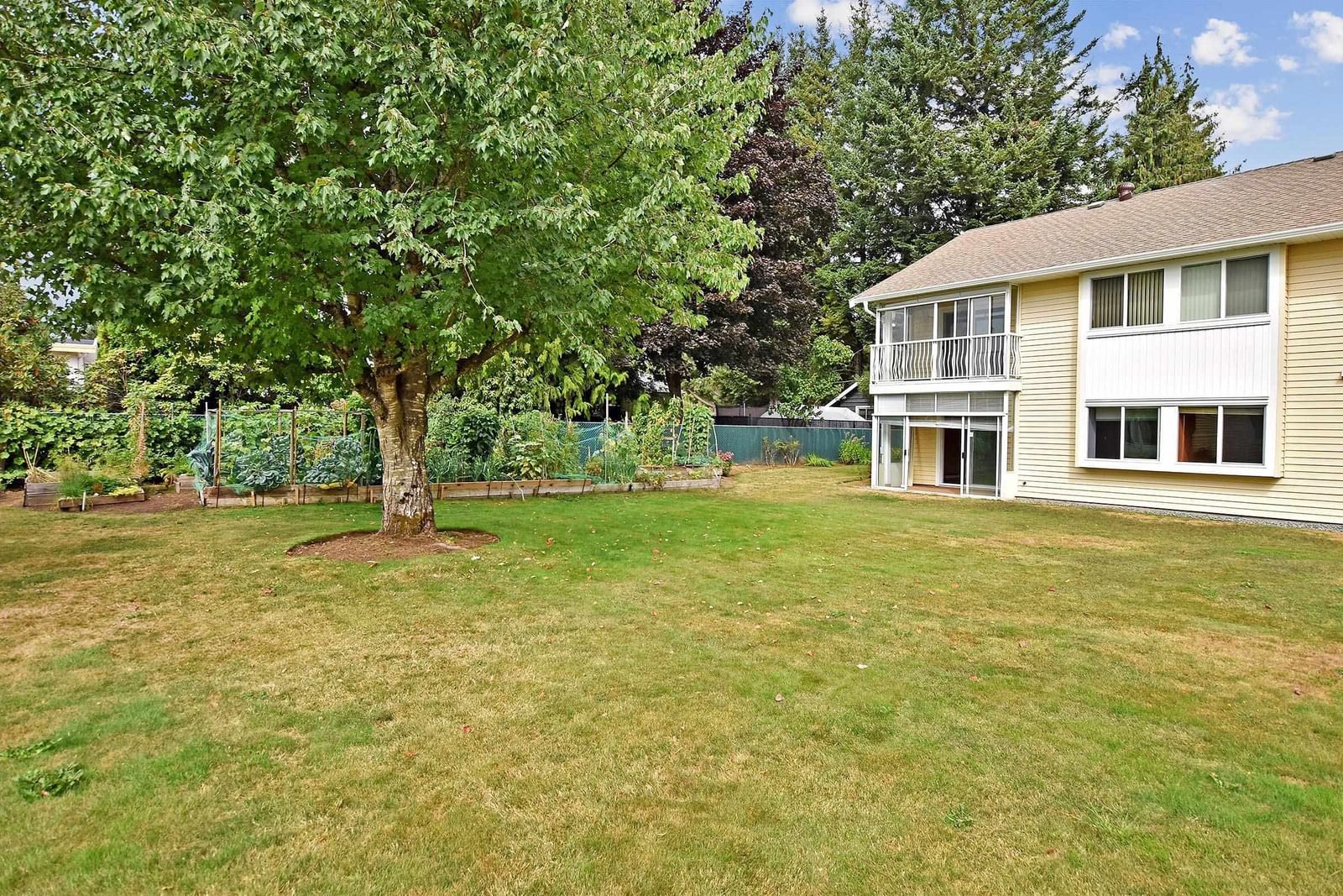 Listing Image 17