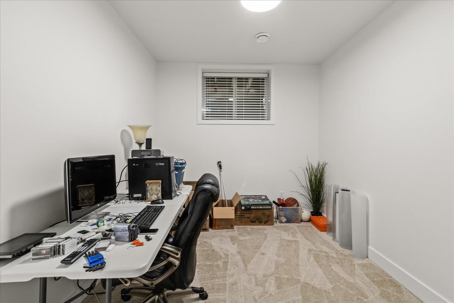 Listing Image 26