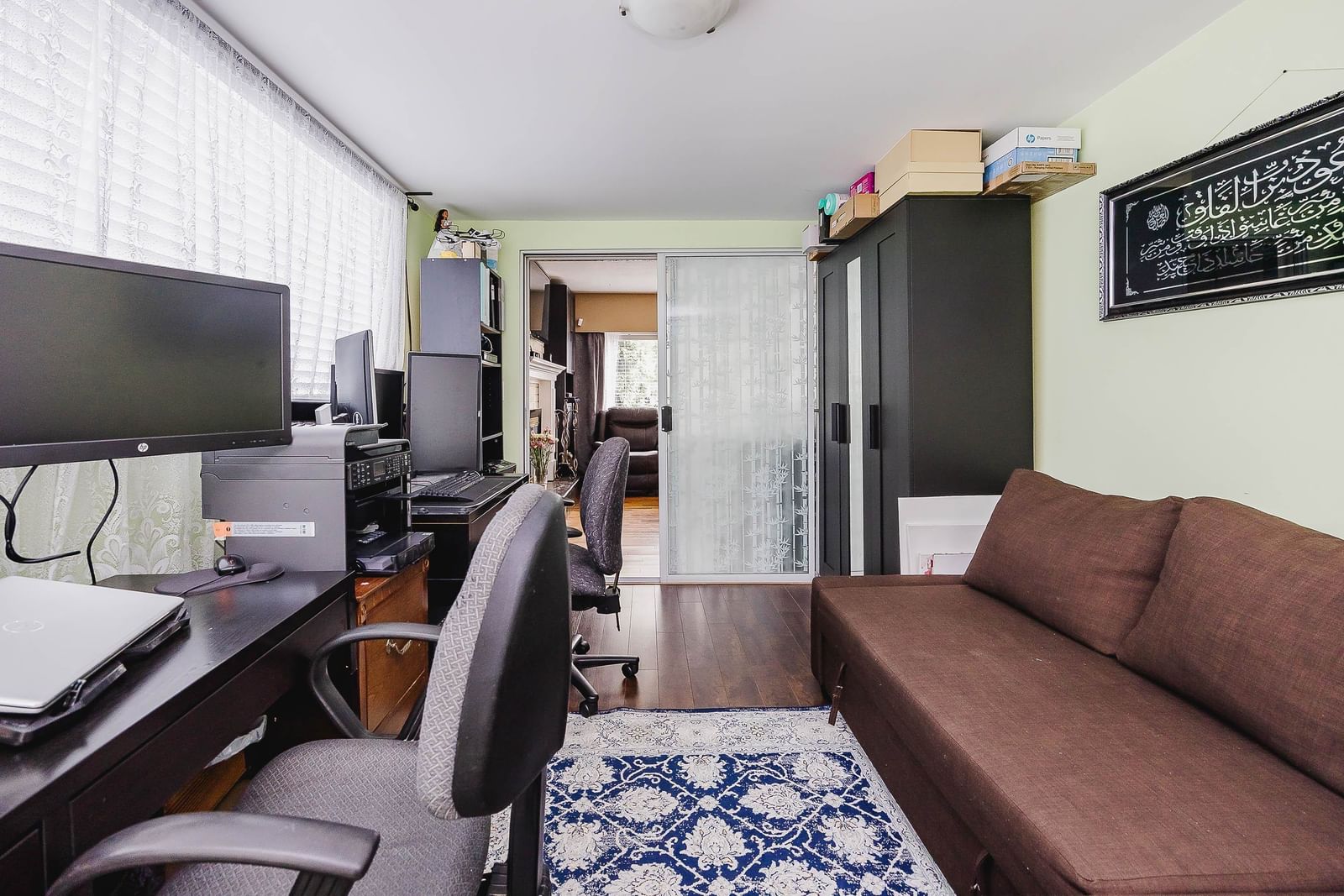 Listing Image 17