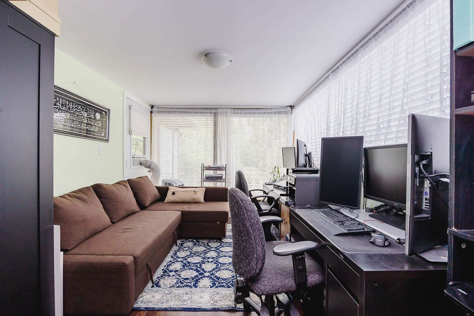 Listing Image 18