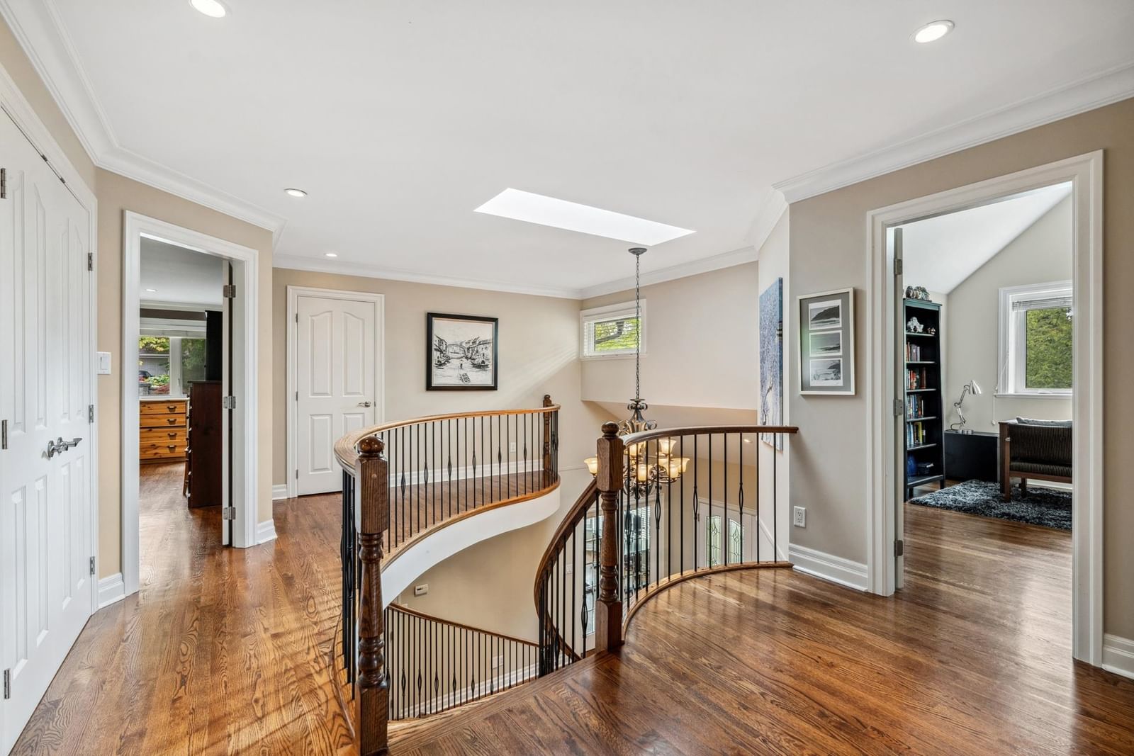 Listing Image 21