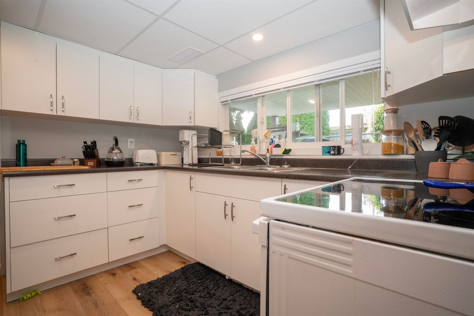 Listing Image 23