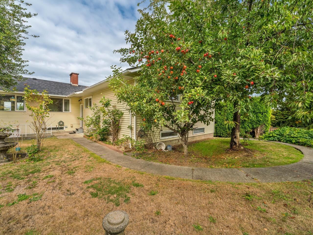 Listing Image 18