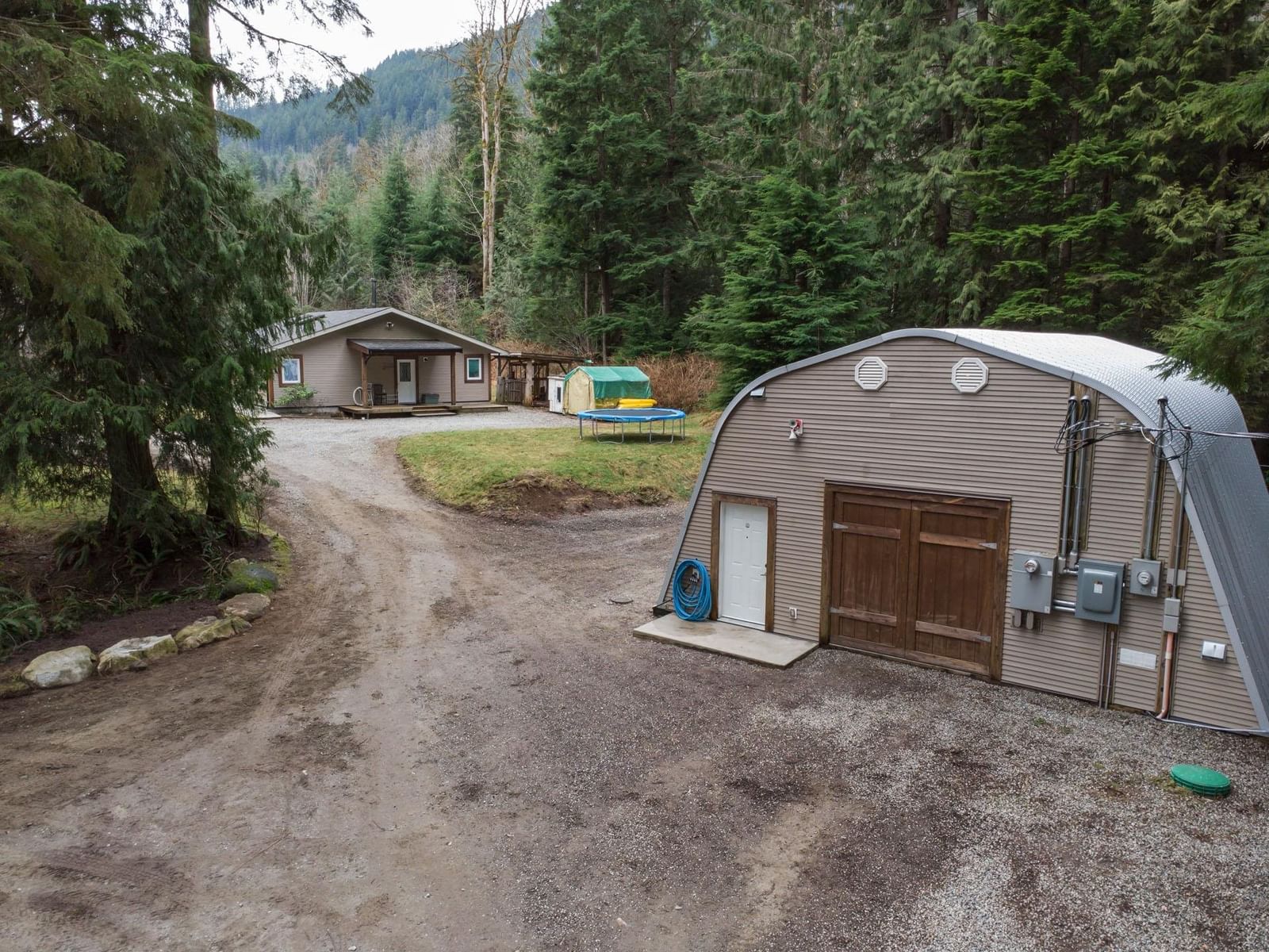 Listing Image 16