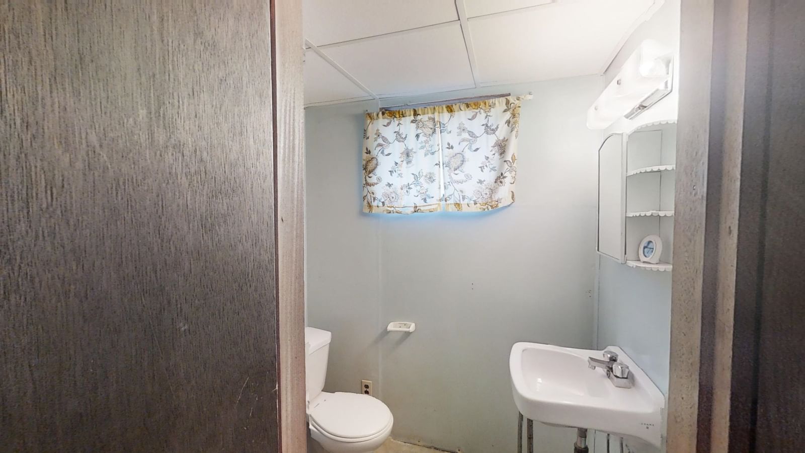 Listing Image 17
