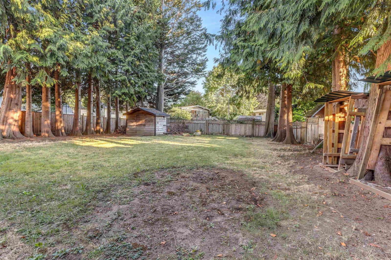 Listing Image 17
