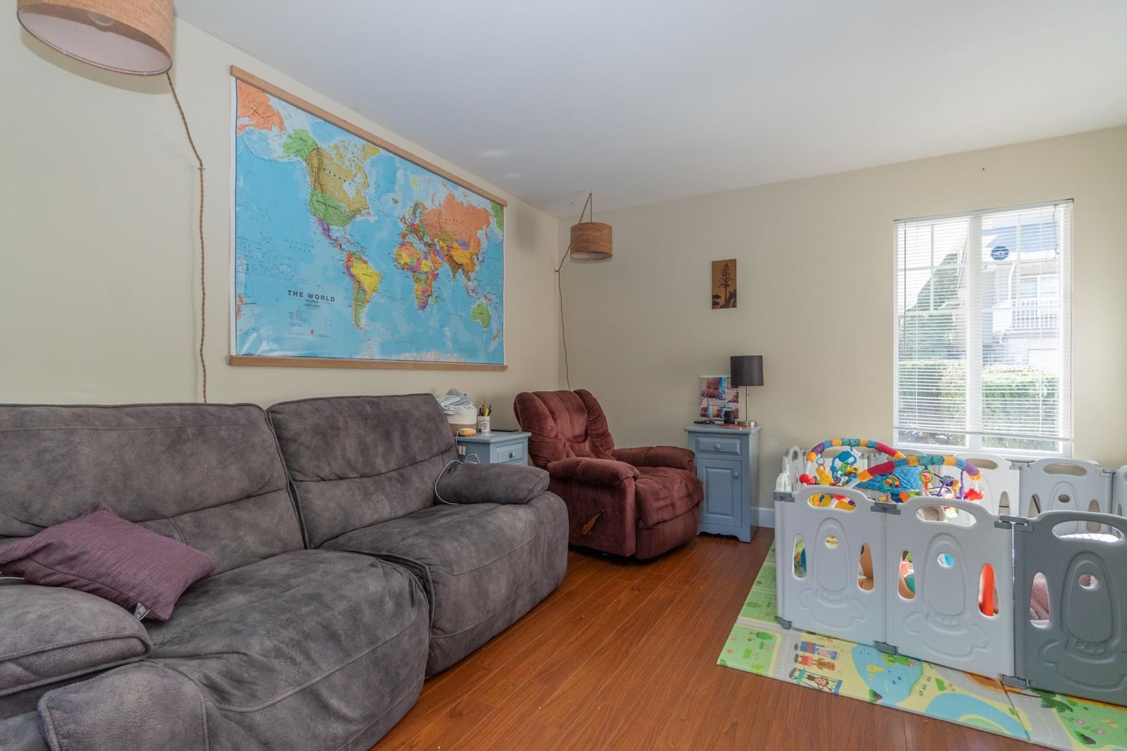 Listing Image 17