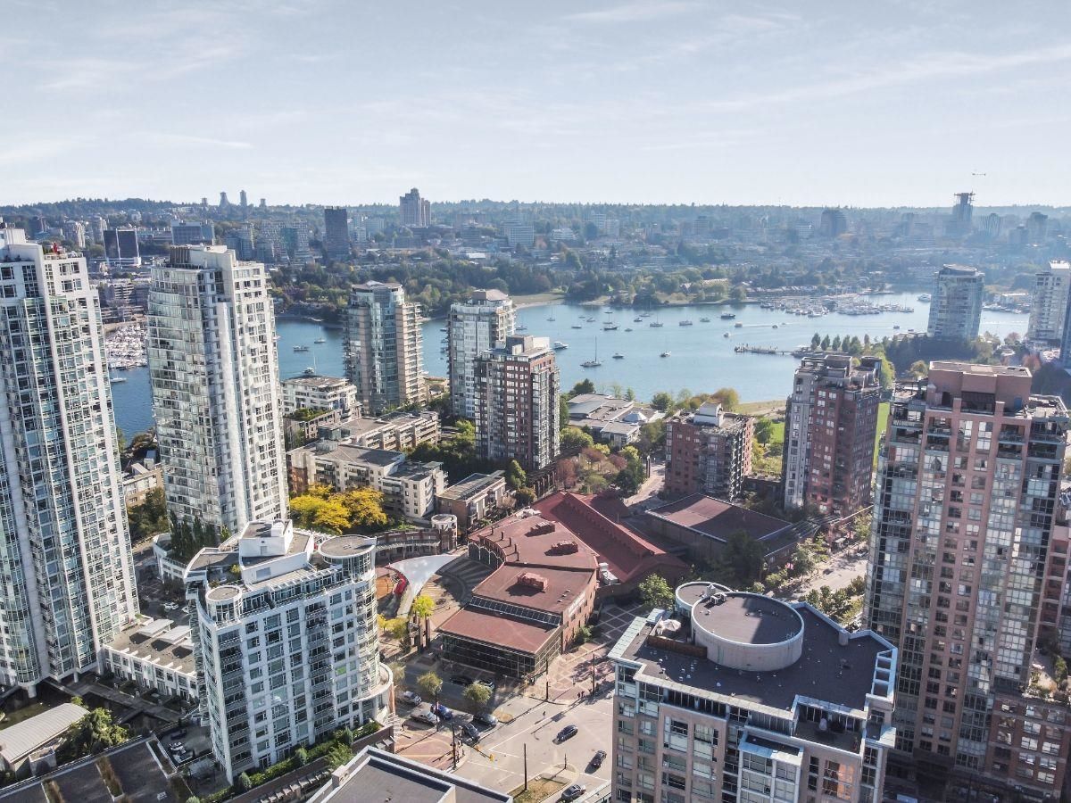 Listing Image 30