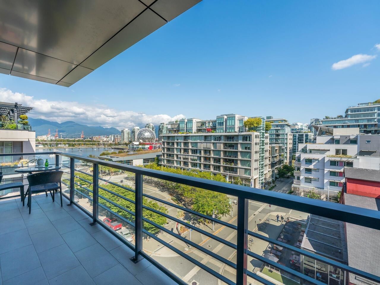 Listing Image 8