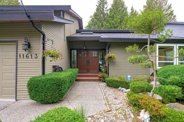 11613 Summit Crescent