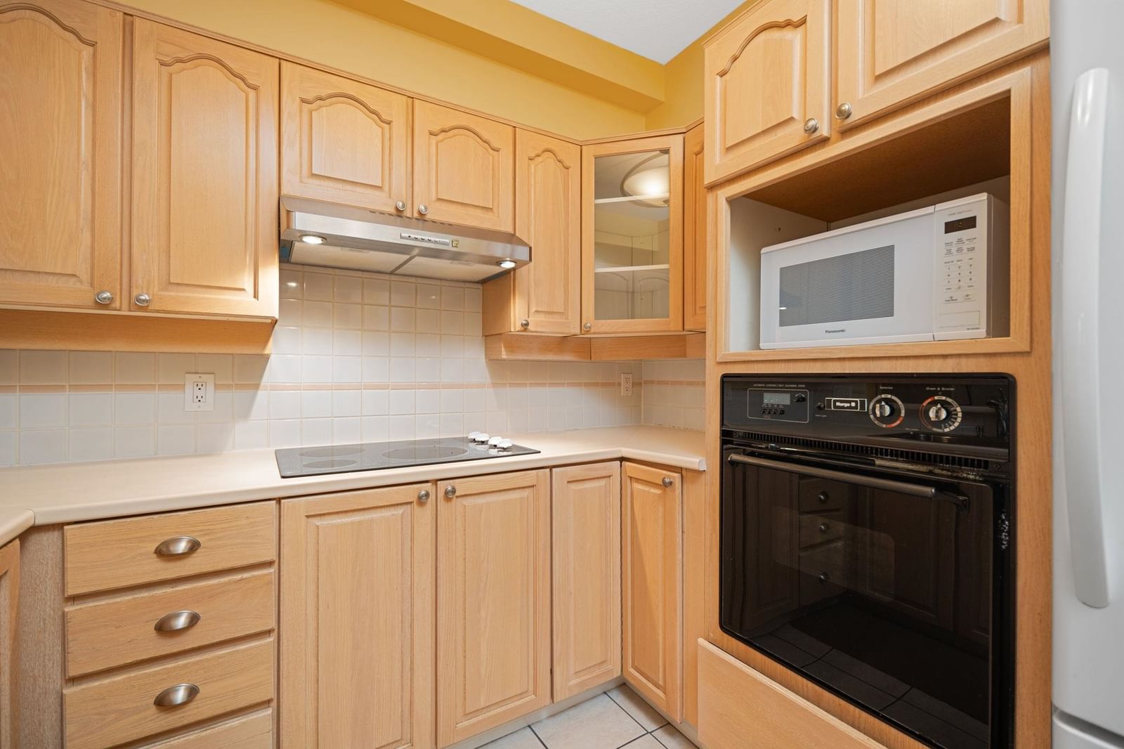 Listing Image 18