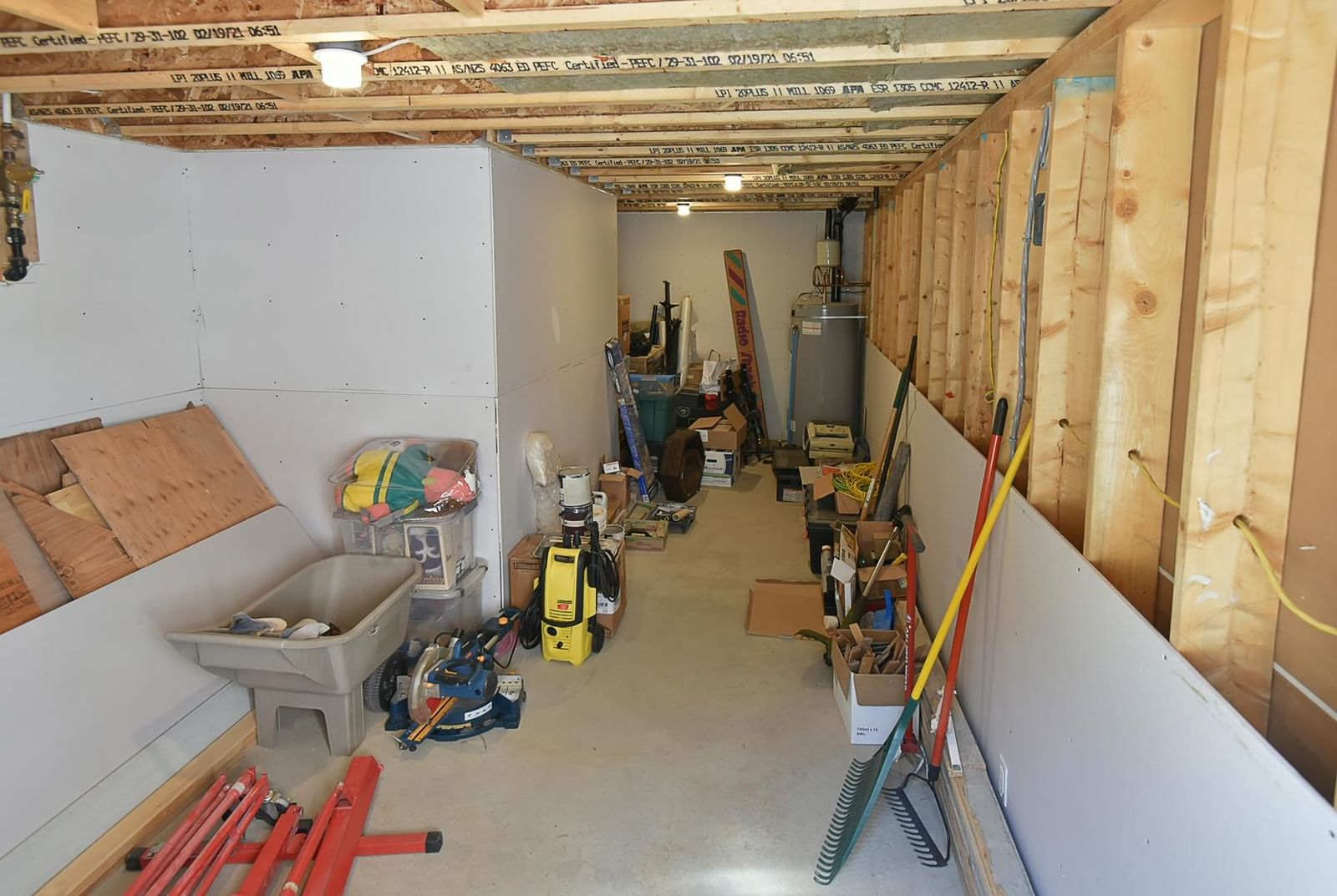 Listing Image 20
