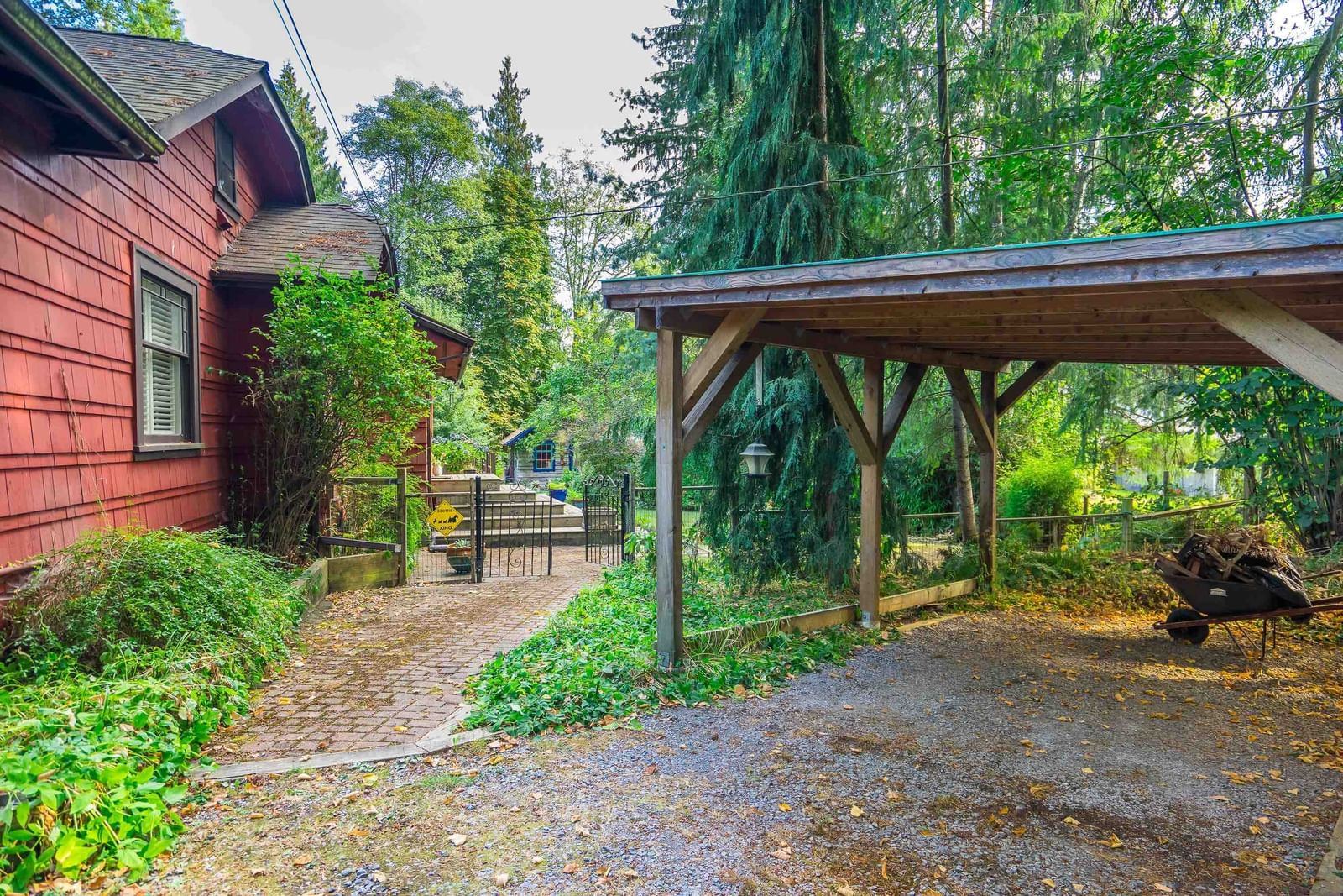 Listing Image 9