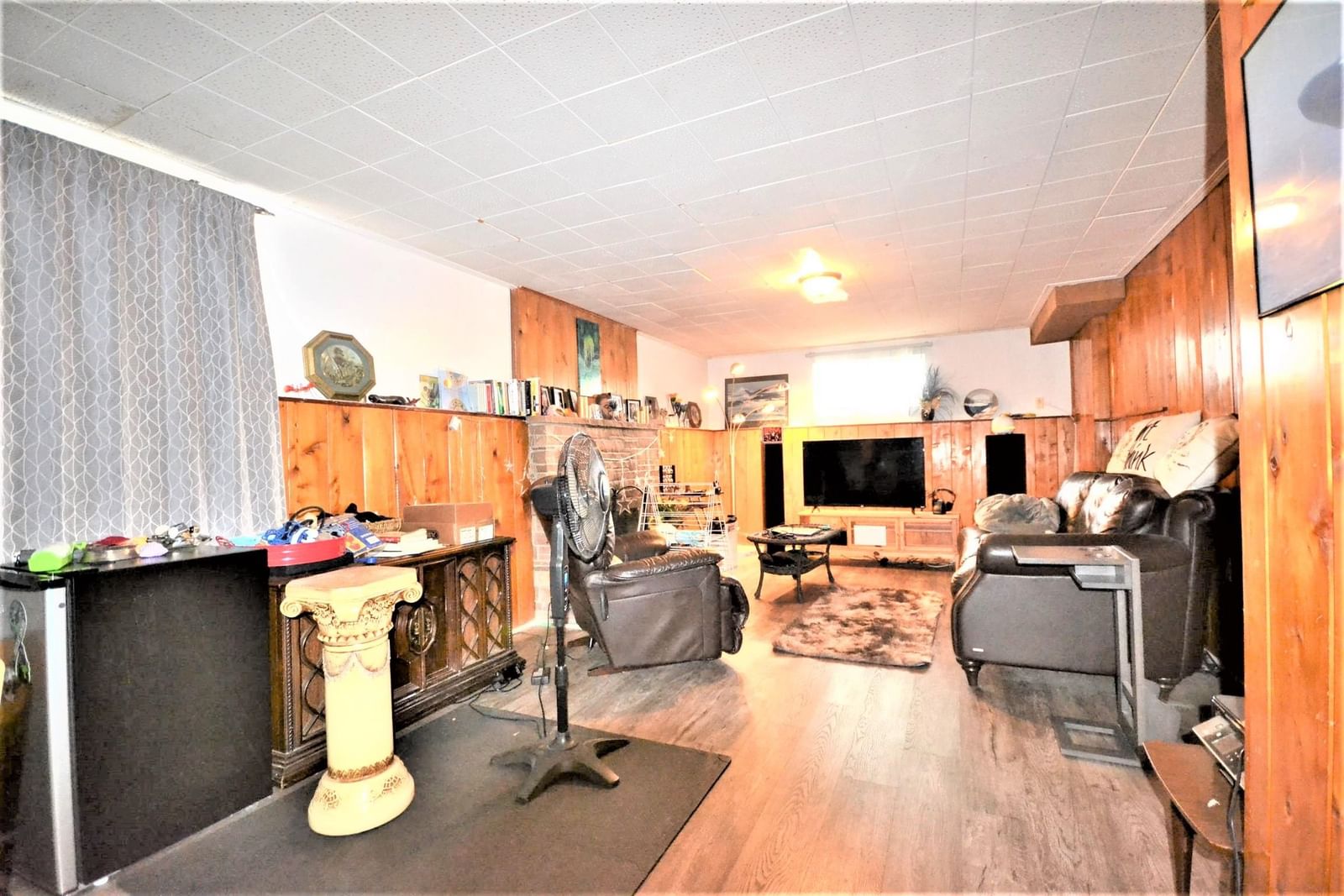 Listing Image 24