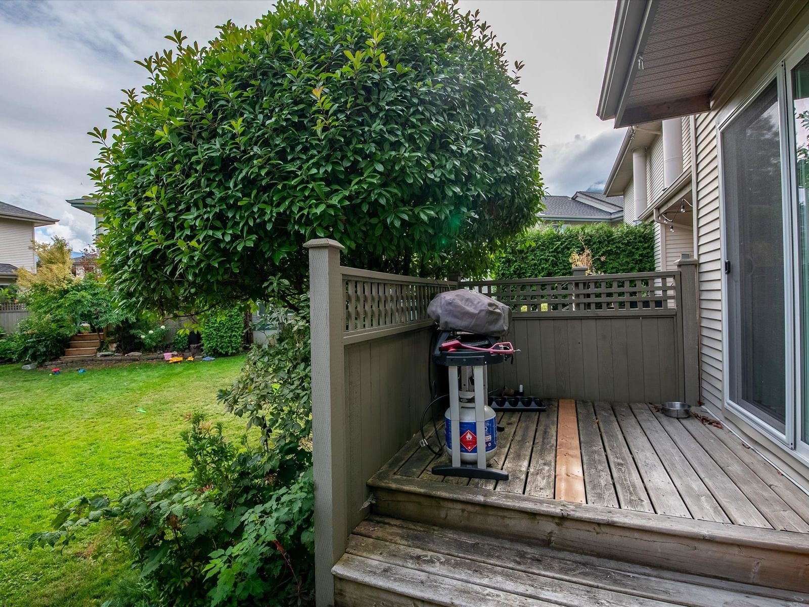 Listing Image 9