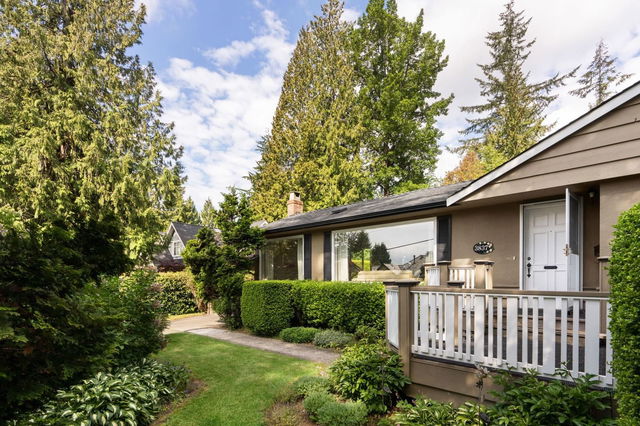 3837 Sunnycrest Drive