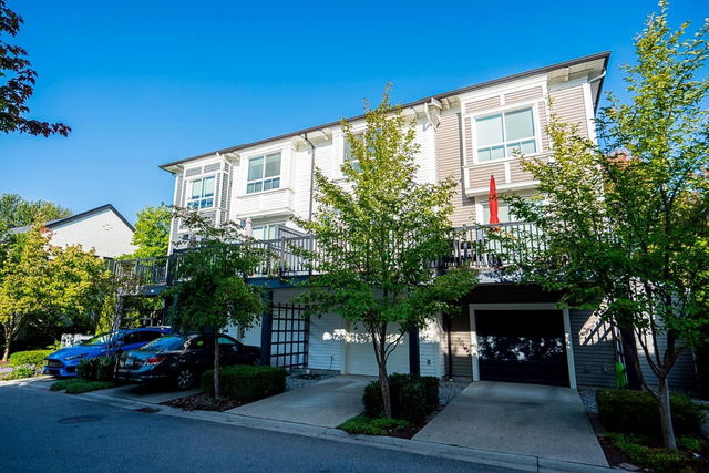 3 - 2423 Avon Place