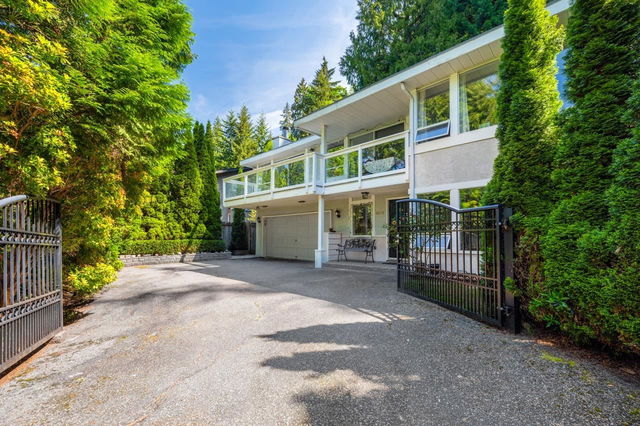5574 Greenleaf Road