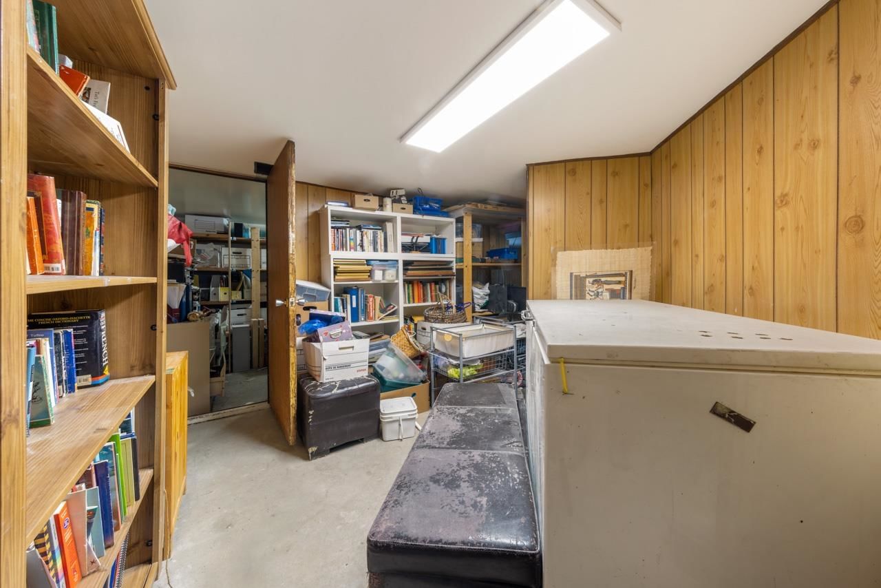 Listing Image 17