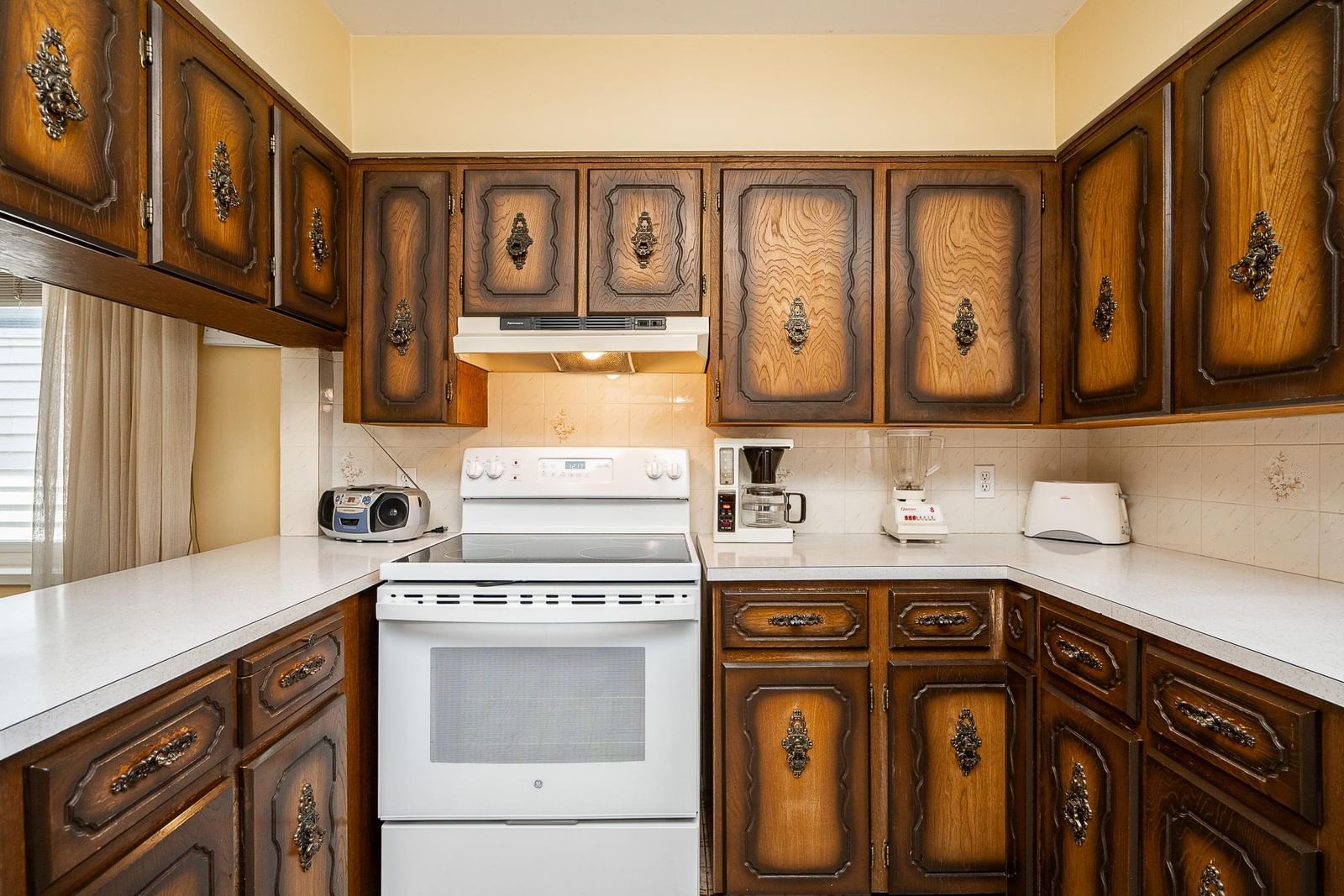 Listing Image 10