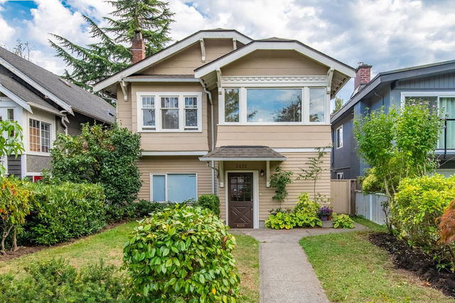 3432 King Edward Avenue