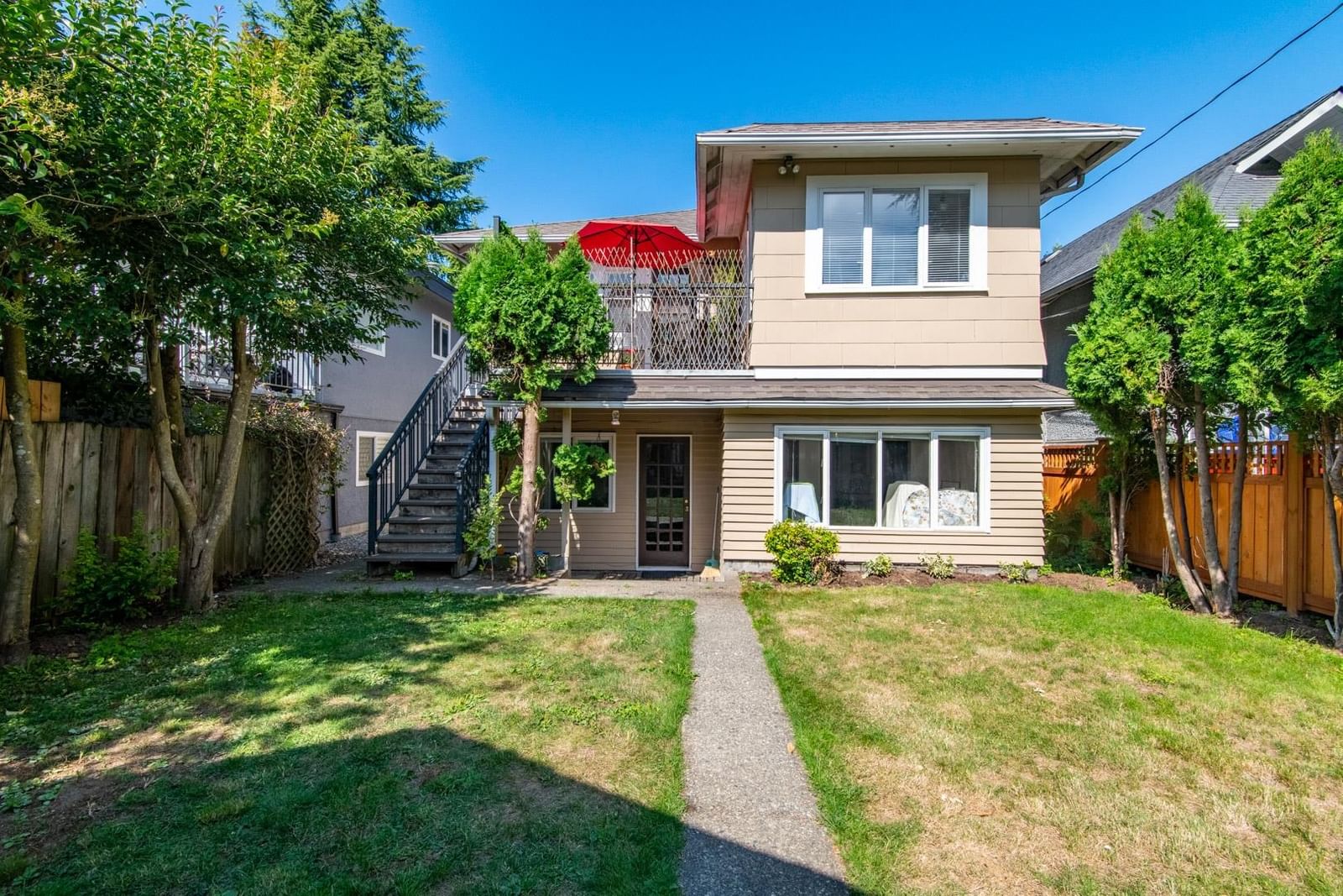 Listing Image 3