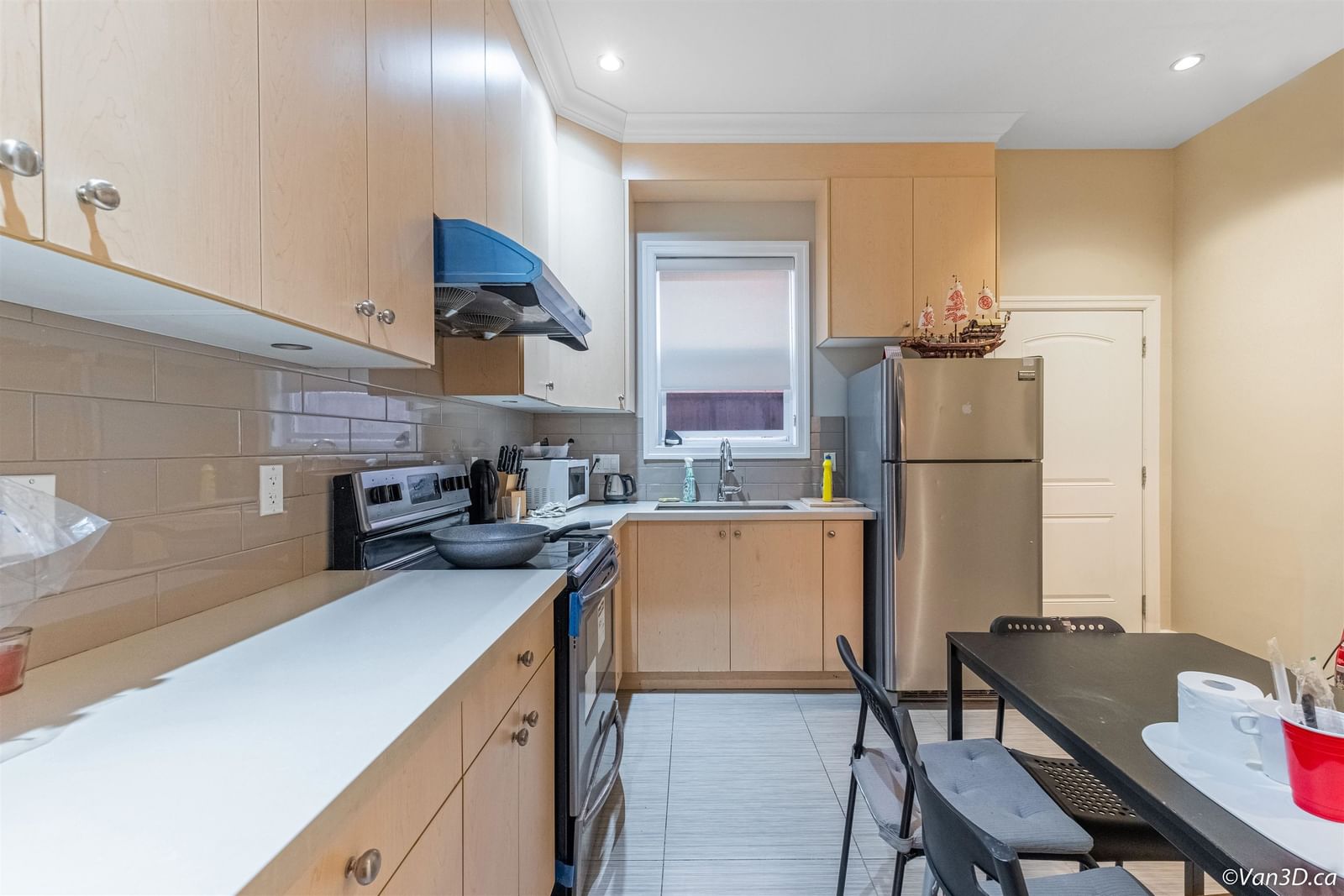 Listing Image 19