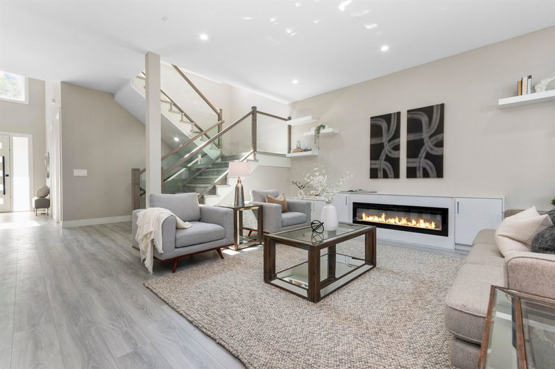 4 - 5988 Lindeman Street, Chilliwack, V2R 0R9 | Image 2