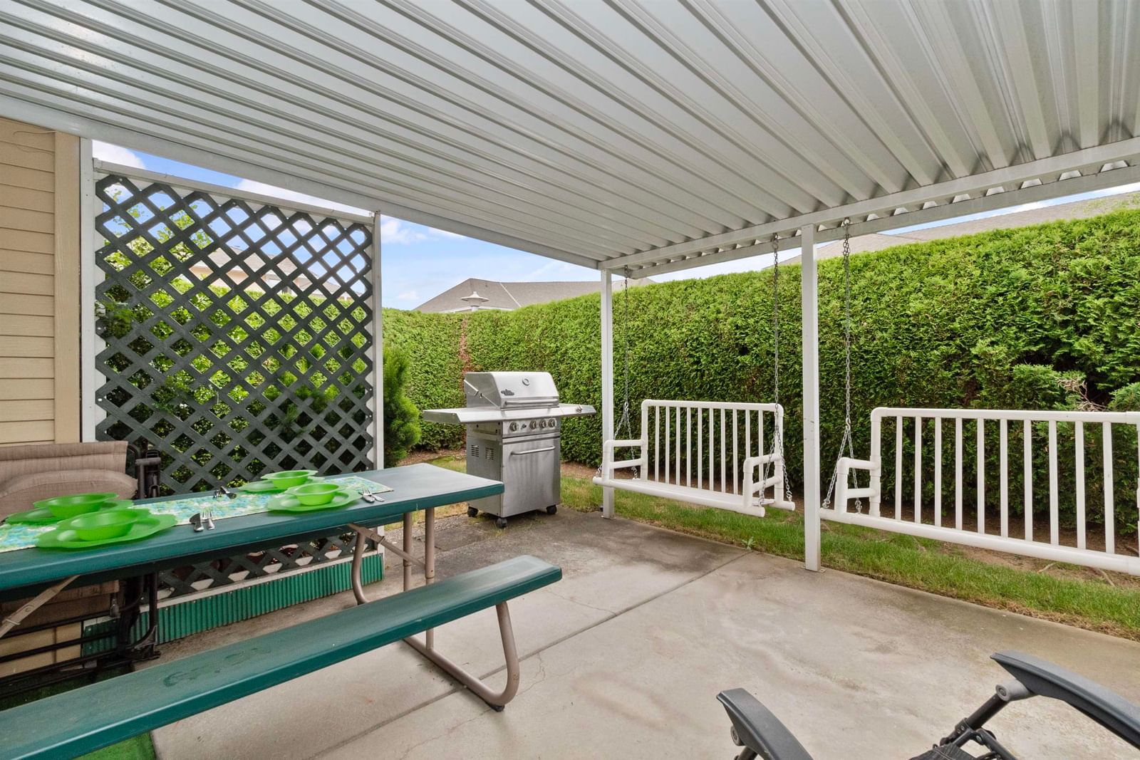 Listing Image 10