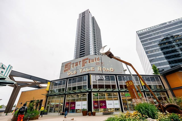 2502 - 13615 Fraser Highway