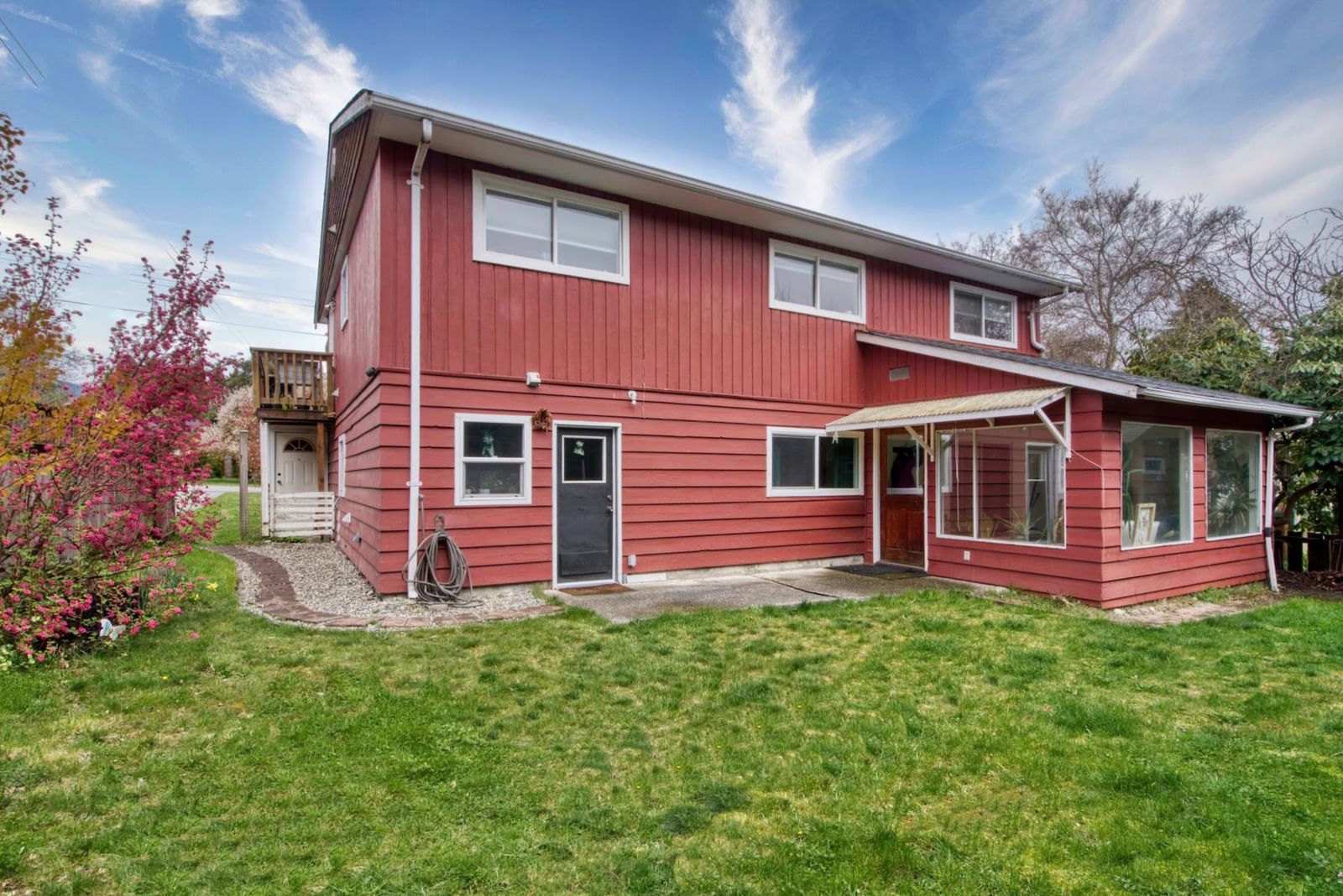 Listing Image 19