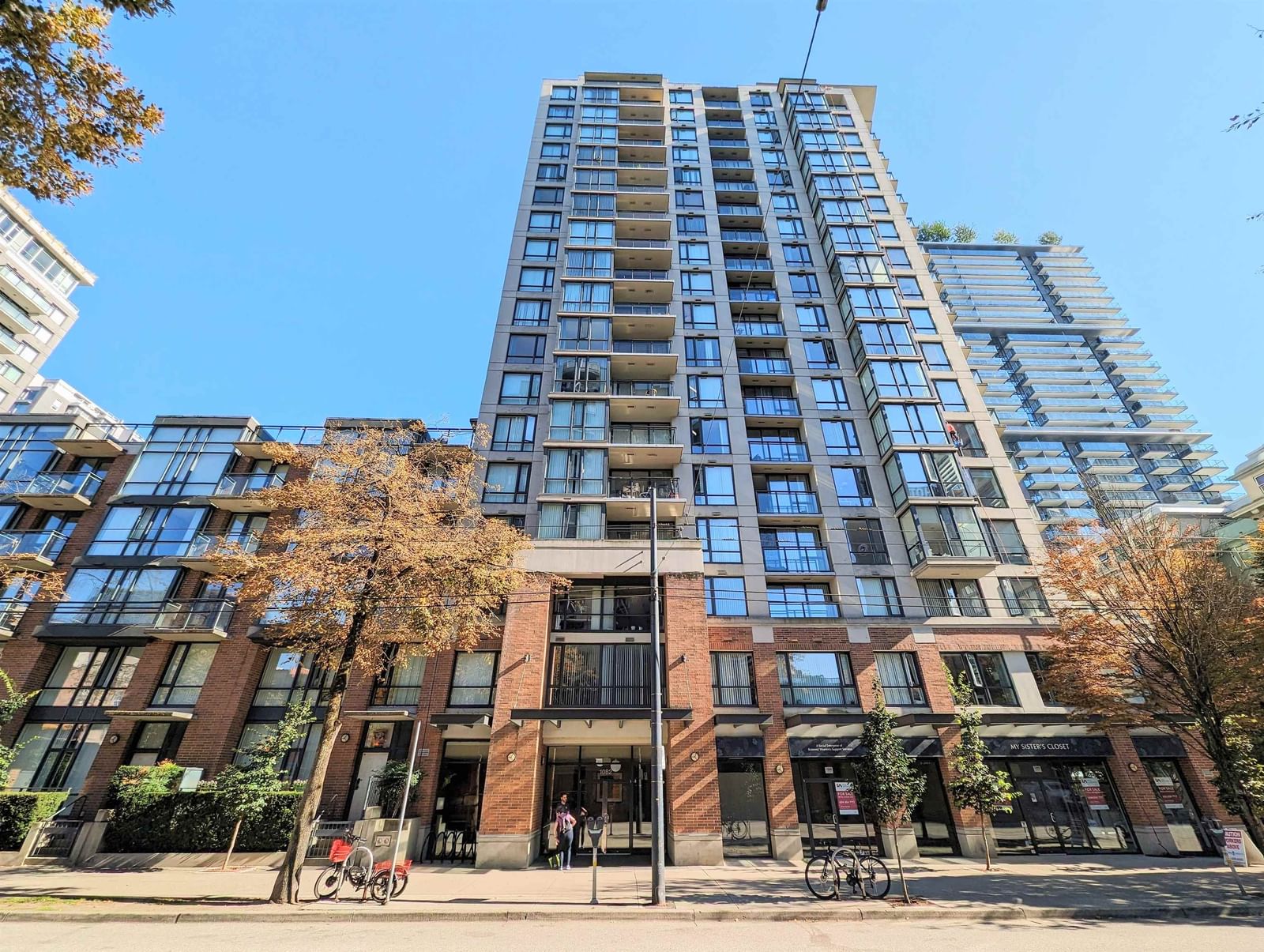 Listing Image 1