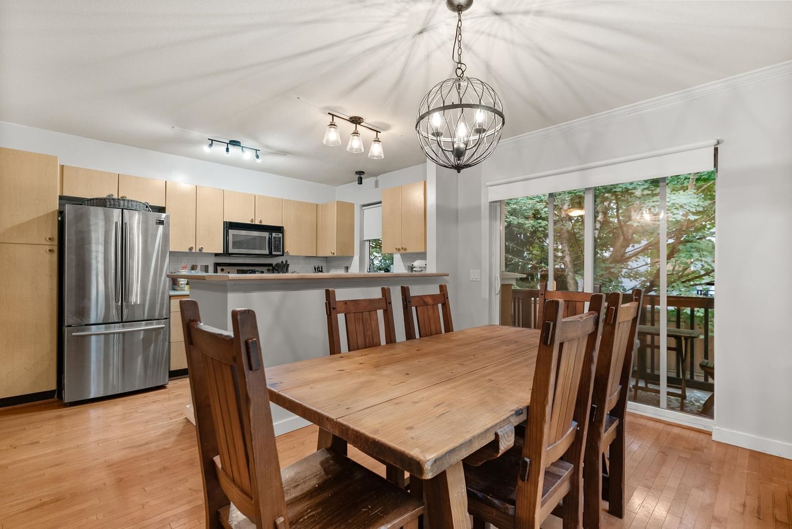 Listing Image 15