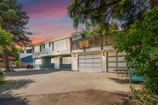 1311 Larkspur Drive
